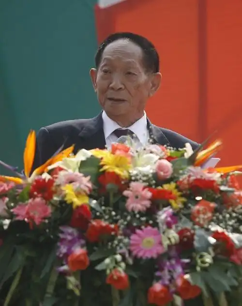 武汉四中校友回忆:袁隆平还参加过母校110周年校庆_首页武汉_新闻中心