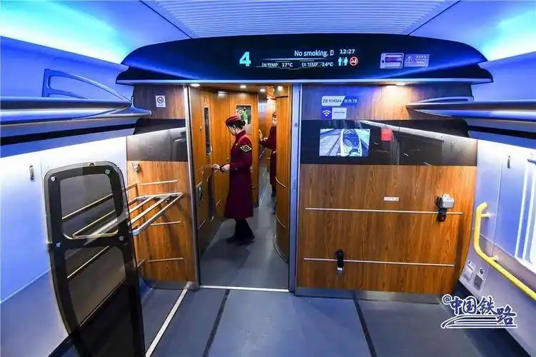 更聪明更安静!复兴号智能动车组今年在京沪高铁投运
