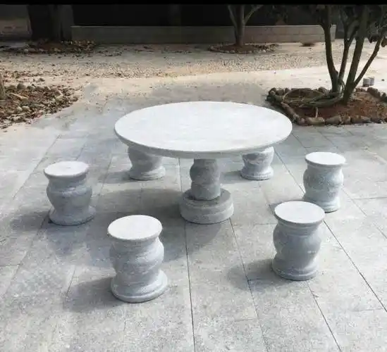 石凳子户外庭院石桌花园室外仿古一套摆件天然大理石新款家用院子