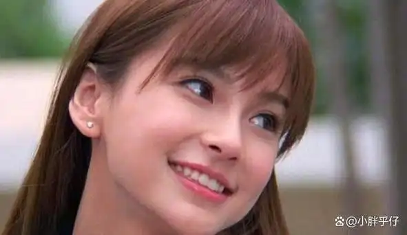 baby的颜值巅峰不是矮仔多情?看到照片,可以秒杀半个娱乐圈