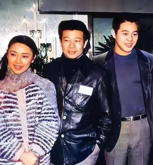 回顾李连杰利智是我见过美丽的女人认识她每天血管都是膨胀的