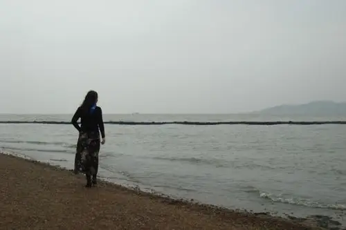 梦在路上,诗在远方(背影)