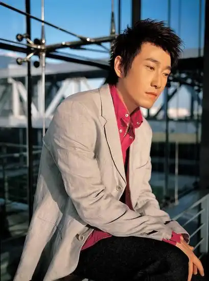 资料图片满江新专辑宣传照3