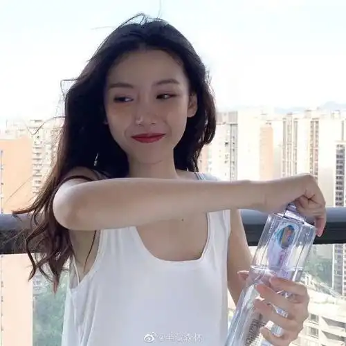 看过半藏森林微博的泳装照,才知道刘洋出轨的理由|刘阳|网红_网易订阅