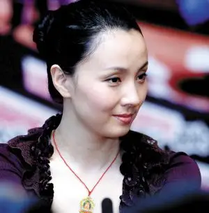 "花样游泳运动员"陶虹:(图)