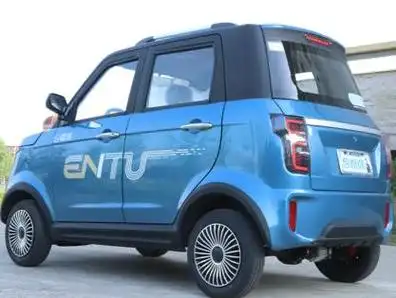 1万左右,这2款符合标准的老年代步车,续航150km,有五大配置