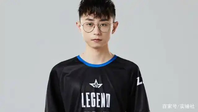 水晶哥公开rookie上场日期!v5主心骨韩国归来,逐渐走出丧父之痛