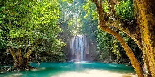 【嗨易泰国】绿光森林餐厅,逛网红火车夜市,夜宿沙美岛,纵情芭提雅6日