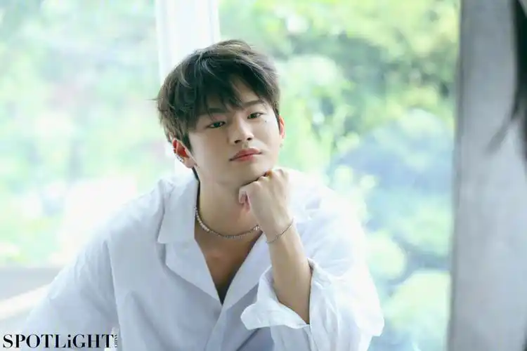 喜欢徐仁国的我每一天都像个lsp