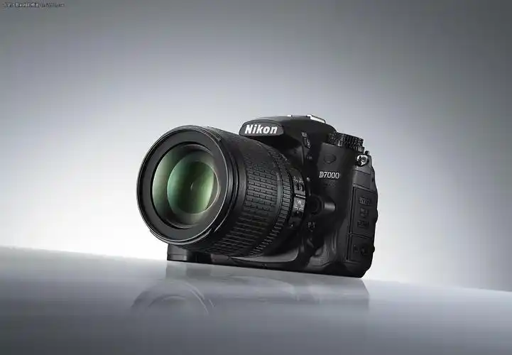 【图】实力型中端单反 尼康d7000套机7600元 - 数码相机频道 图片欣赏