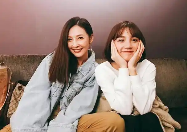 回顾何润东老婆林姵希:恋爱长跑9年始终默默陪伴,最终收获幸福