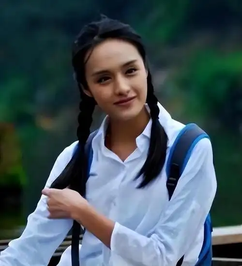 她长得漂亮却不想红与影帝结婚12年后分手如今不当演员做老师