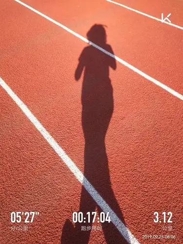 早上跑步真实照片早上跑步图片实拍跑步真实图片早晨跑步美图早上跑步