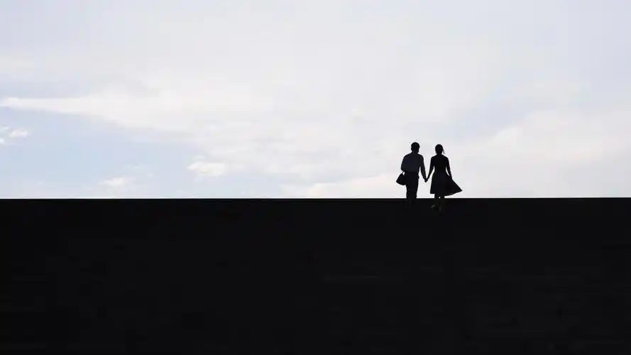 浪漫,爱情,情侣,背影,牵着你一起走壁纸