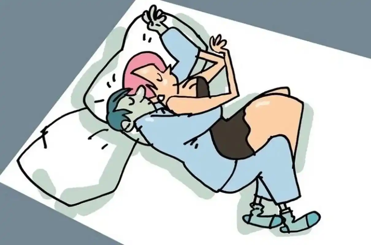 情侣睡姿大全,你们的感情状况如何呢?