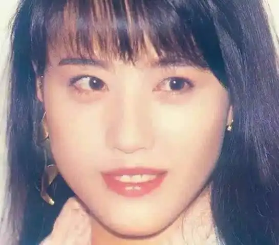 年轻时周海媚到底有多美?这些图片告诉你答案.