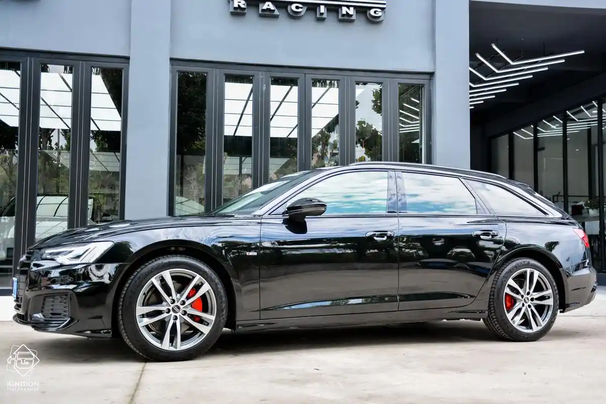 奥迪a6旅行新车落地车衣保护