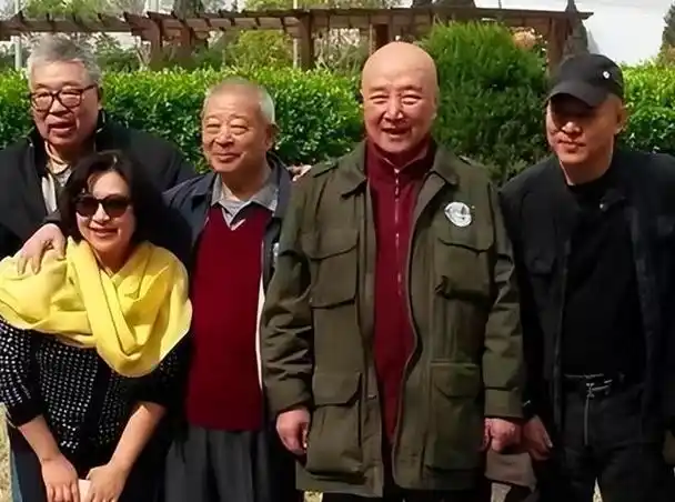 6位风光后过气的功夫女星现状弃国籍开饭店成武术教练