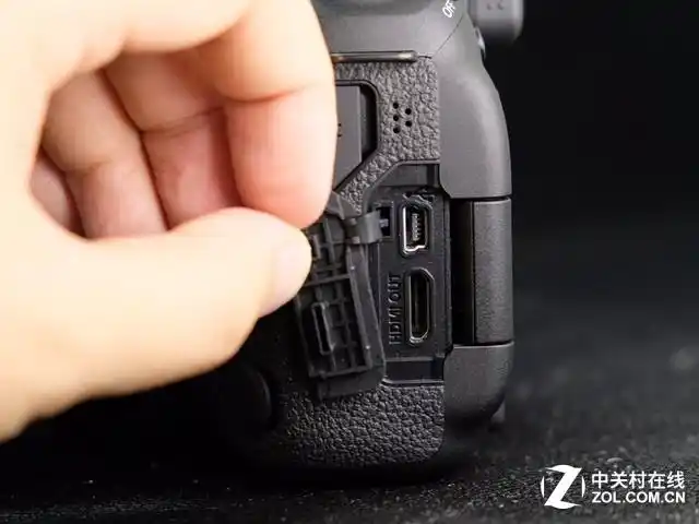 全画幅新贵佳能eos6dii新机到站图赏