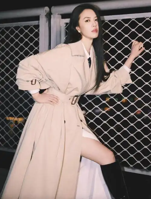 tbgirl#谭维维所穿长靴来自#tonybianco