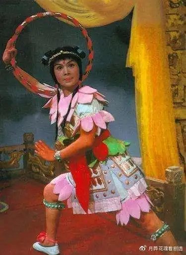 86版《西游记》中的哪吒是由演员杨斌所饰演,这个造型只能说