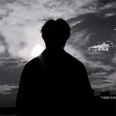 干净的背影男头像高清单人网络超火孤单感十足男头图片大全