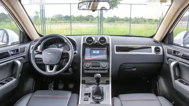 品鉴野马t70,内饰大气,外观也很动感