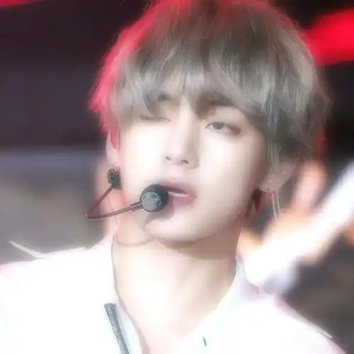 防弹少年团bts金泰亨头像