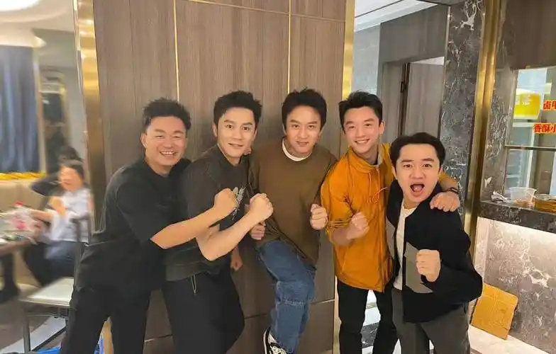 初代跑男团重聚,综艺能有什么魅力,让李晨陈赫可以如此的沉迷?