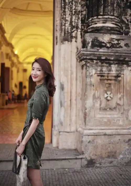 前妻还在"流浪",他却已又生一女,张子萱肚子真争气,陈赫发文难掩激动