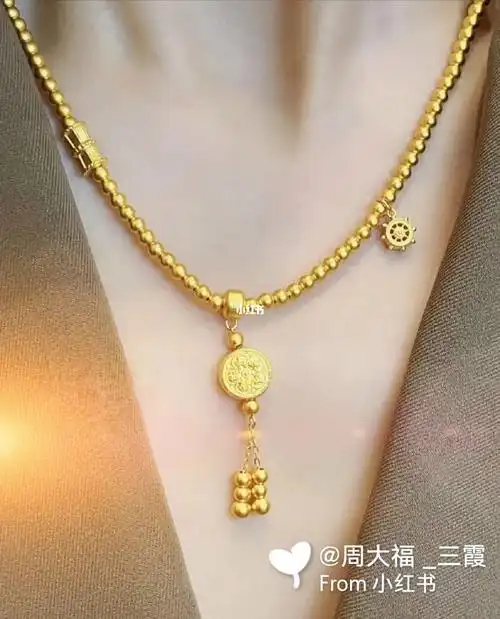 周大福传承项链