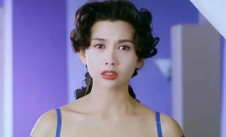 回顾《古惑仔》8位"大嫂"现状,有人路边摆摊,有人身家亿万