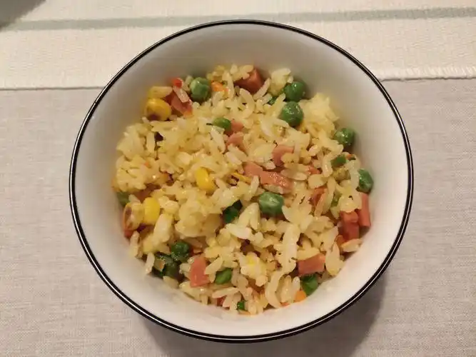 112让娃不知不觉补充维生素之扬州炒饭