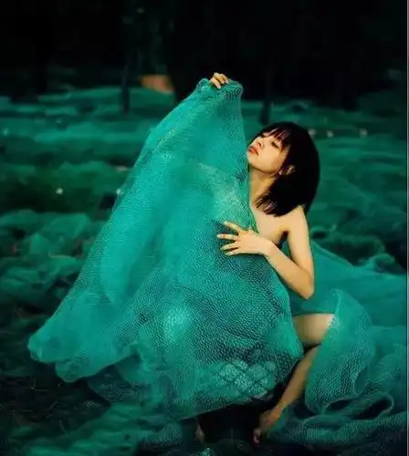 安迪公开调戏王子文昔日大尺度写真曝光!