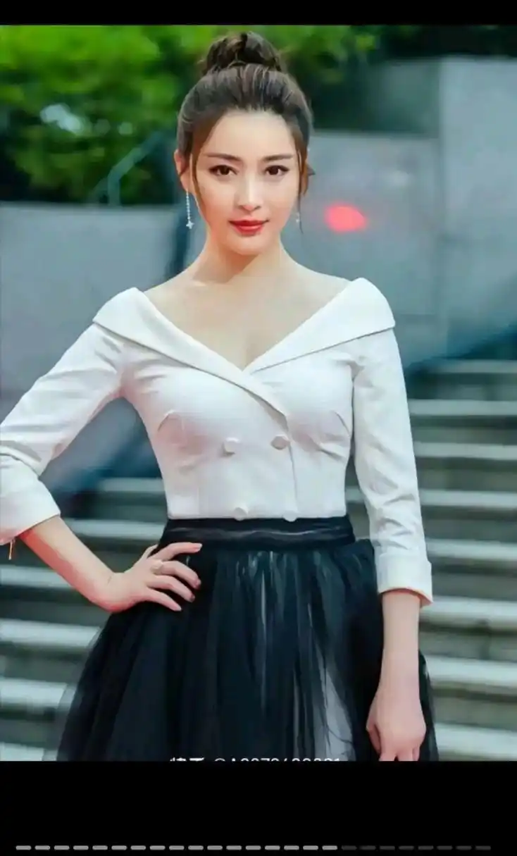 最美甘婷婷,中国美女排第一位,这个角色太有魅力了!