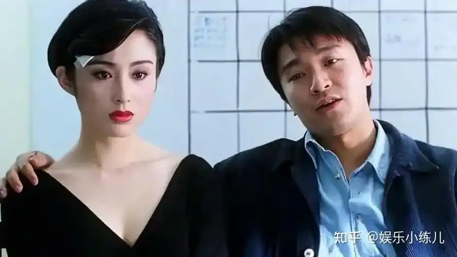 张敏在娱乐圈为何没人敢惹她的背后到底谁在支撑