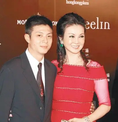 谢玲玲8岁获得金马奖,给老公生5个孩子后离婚,今做起地产生意