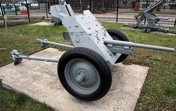 37毫米战防炮国军反坦克利器可击毁日军任何一种坦克