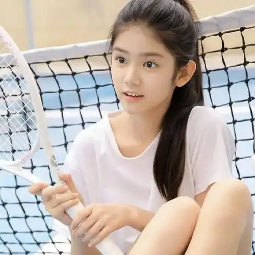 灵气逼人我们发现了一名14岁的小戏骨赵蕴卓