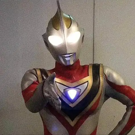 奥特曼的搞笑头像 搞怪