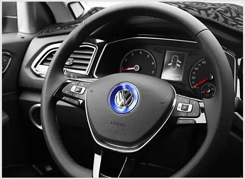 适用于大众途铠tcross方向盘标志改装贴个性铝合金方向盘车标装饰贴