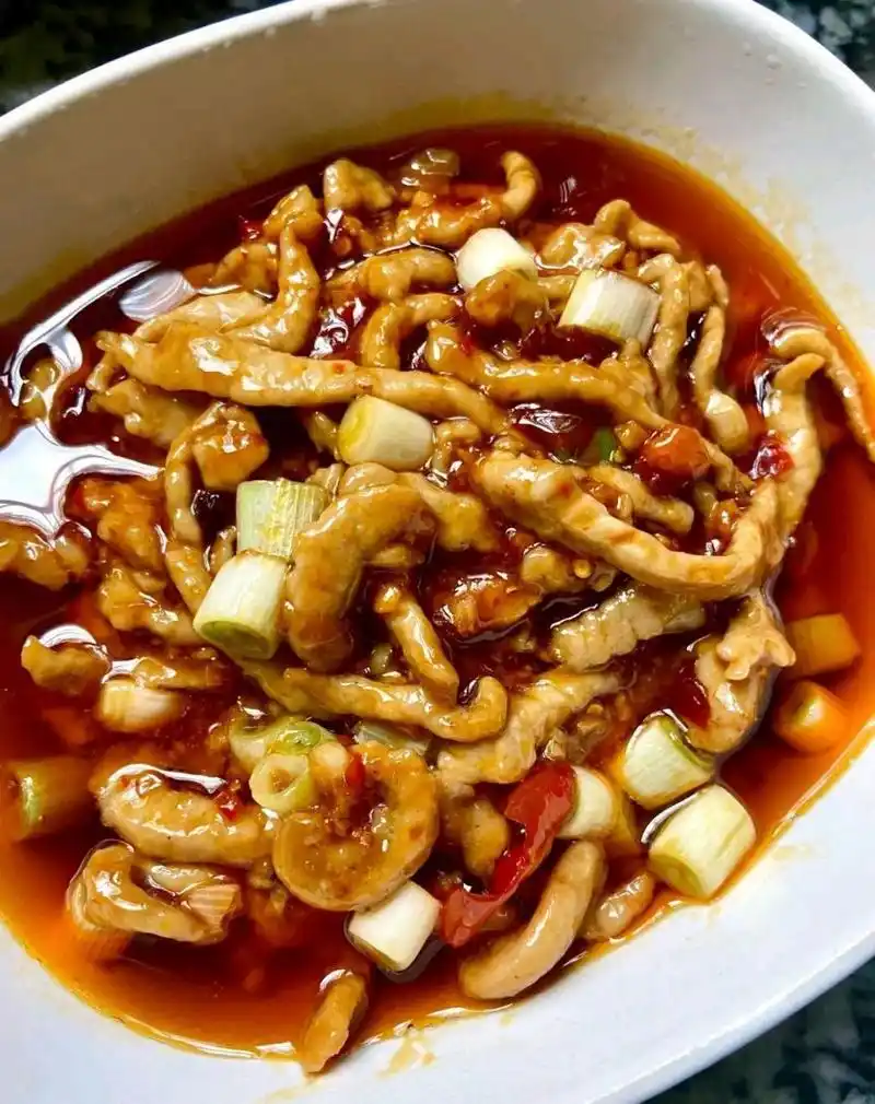 川菜75157515鱼香肉丝 川渝这边的鱼香肉丝很多都只有大葱粒