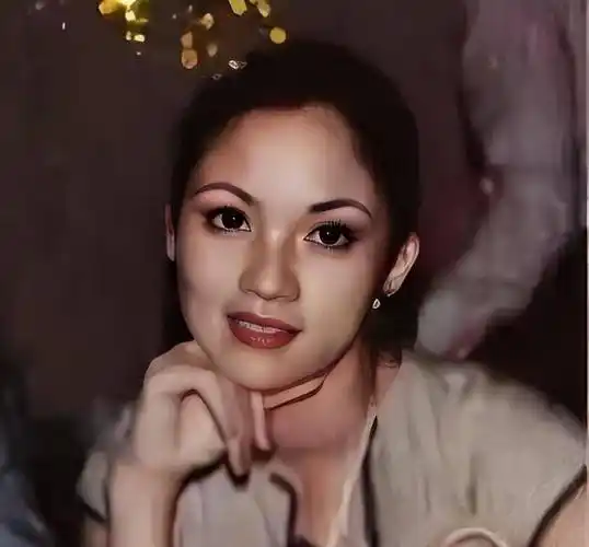 父亲是秦汉,母亲是邵乔茵,低调得像隐形人,近50岁还未婚_林青霞_事业