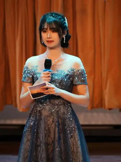 晚会主持人78highlight