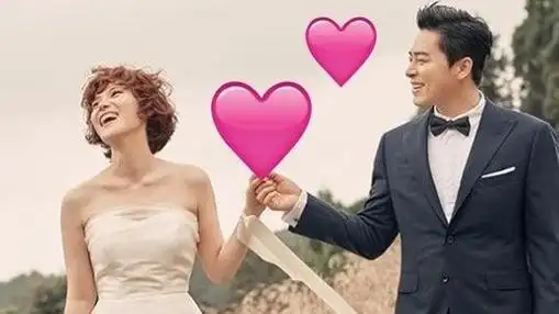 今年39岁的知名韩剧男神赵正锡(译名曹政奭),2013年,他承认与女歌手