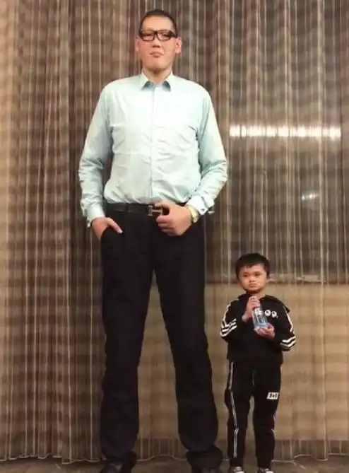 比姚明高12公分的张欢为谋生放弃篮球33岁娶矮自己73公分娇妻