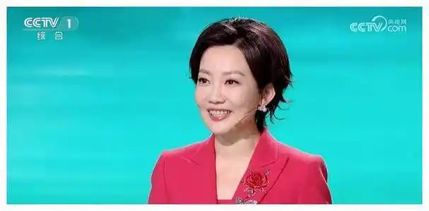 王端端接替龙洋主持cctv1新节目中国中医药大会