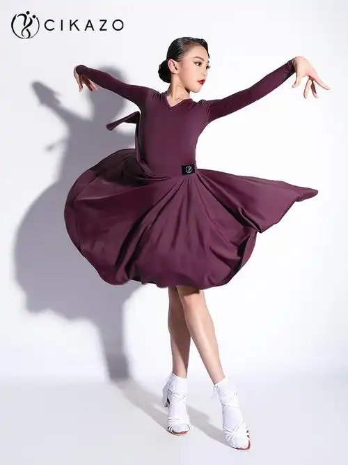 茜卡索网红拉丁舞服女儿童套装新款专业定制比赛拉丁舞演出服