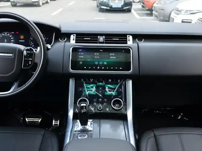 19款路虎揽胜运动版超强性能越野首选款