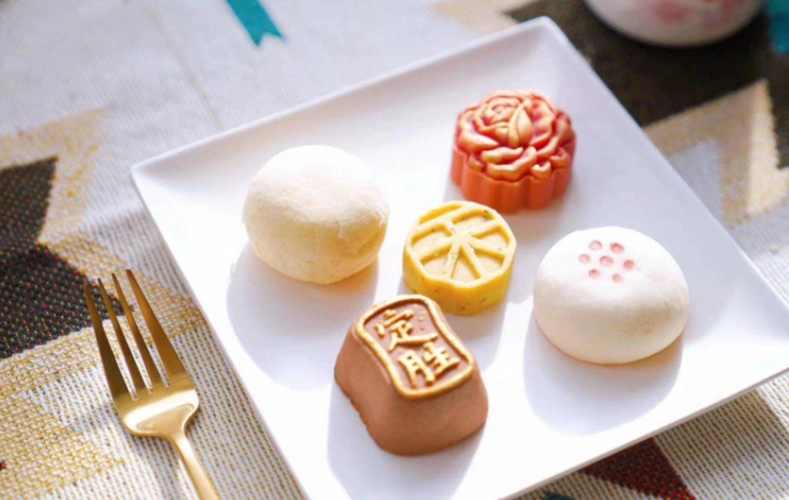 年轻人真迷上了新中式点心